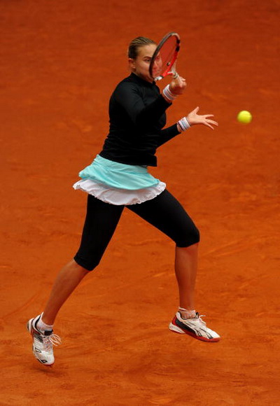 Надежда Петрова. Фото: Jasper JUINEN, Dominique FAGET,Dani POZO/Getty Images