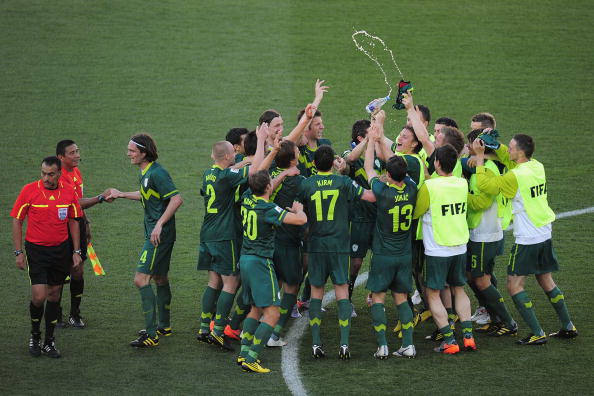 Кубок мира 2010. Словения – Алжир 1:0. Фото: Cameron SPENCER, Michael STEELE, Clive ROSE, Clive MASON/Getty Images