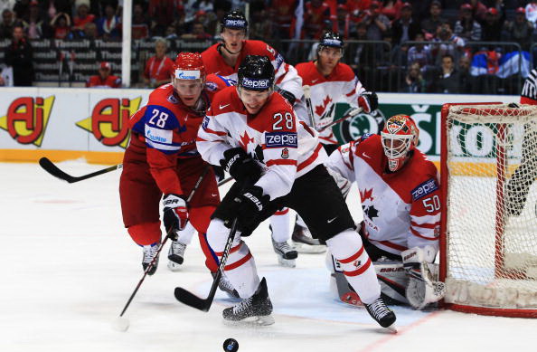 ЧМ-2010: Россия разгромила Канаду. Фото: Martin ROSE, Alexander NEMENOV/Bongarts/Getty Images