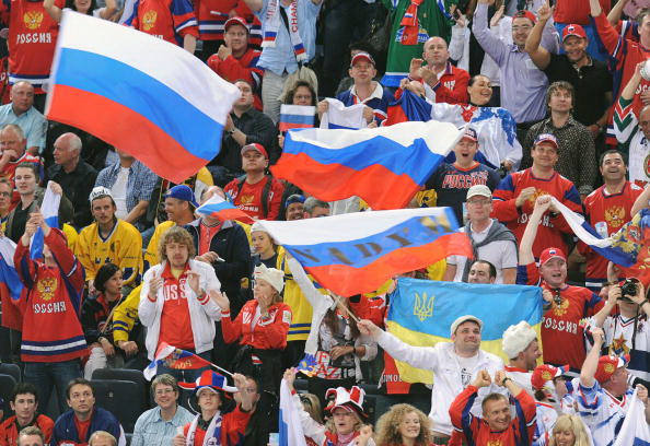 Россия - Германия. Фото: Martin ROSE, Alexander NEMENOV, Joe KLAMAR/Bongarts/Getty Images