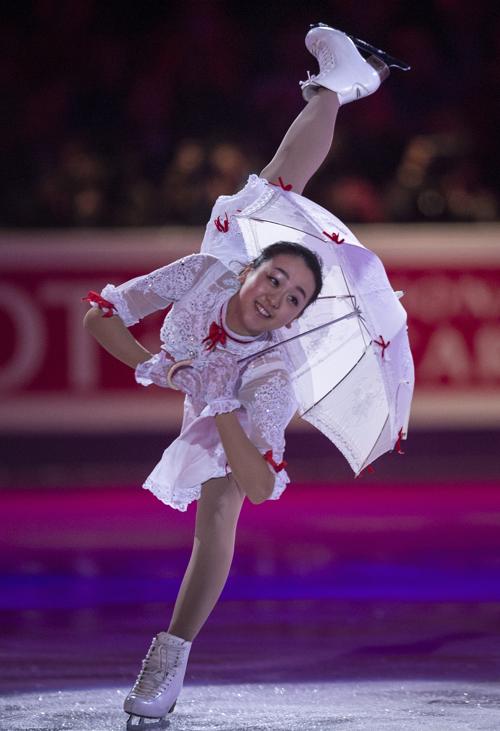 Призёры Чемпионата мира по фигурному катанию на показательном выступлении 17 марта 2013 года в канадском Лондоне. Фото: GEOFF ROBINS/AFP/Getty Images