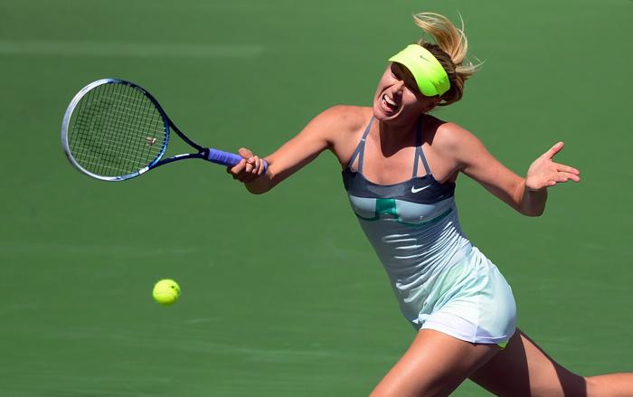 Мария Шарапова победила в престижном турнире WTA Индиан-Уэллса. Фото: FREDERIC J. BROWN/AFP/Getty Images