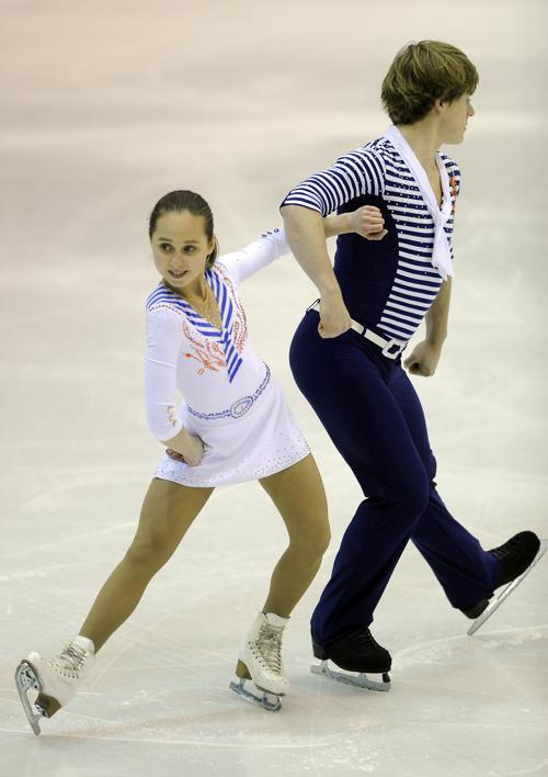 Российские фигуристы Камилла Гаинетдинова и Иван Бич на юниорском Чемпионате мира в Милане 27 февраля 2013 года. Фото: Claudio Villa/Getty Images