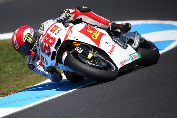 На MotoGP Австралии на треке Филлип-Айленд (Phillip Island) лидируют Кейси Стоунер (Casey Stoner), Хорхе Лоренсо (Jorge Lorenzo) и Марко Симонцелли (Marco Simoncelli). Фото: Mirco Lazzari gp/Getty Images