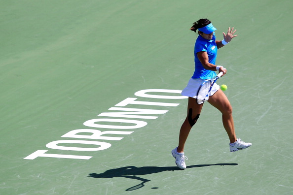 Саманта Стосур выиграла у китаянки Ли На третий круг турнира Rogers Cup в Торонто. Фото: Chris Trotman/Getty Images