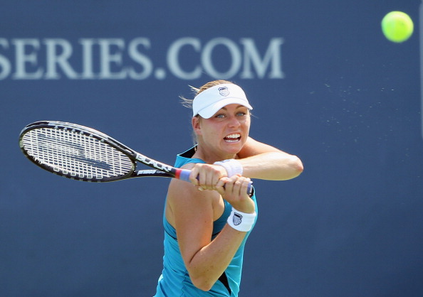 Вера Звонарева вышла в третий круг турнира Western & Southern Open в Цинциннати. Фото: Elsa/Getty Images