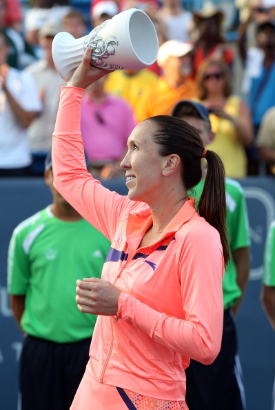 Мария Шарапова стала победительницей турнира в Western & Southern Open в Цинциннати. Фото: Matthew Stockman/Getty Images