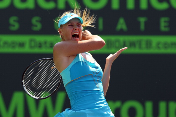 Мария Шарапова вышла в финал теннисного турнира Sony Ericsson Open. Фото: Mike Ehrmann /Clive Brunskill/Getty Images