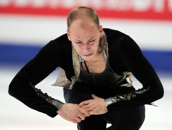 ЧМ по фигурному катанию.  Мужская короткая программа.  Фото:  ALEXANDER NEMENOV/YURI KADOBNOV/AFP/Getty Images