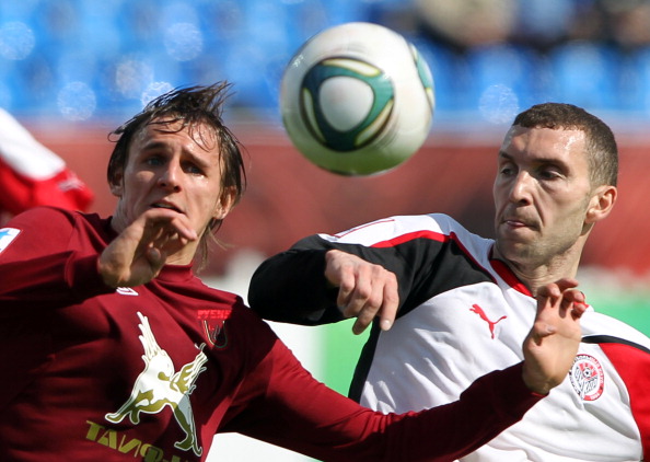 «Рубин»  - «Амкара» 1:1. Гол в собственные ворота забил Роман Шаронов. Фото: Roman Kruchinin/Epsilon/Getty Images