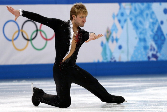 Евгений Плющенко. Фото: ADRIAN DENNIS/AFP/Getty Images