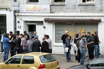 Мечеть Тавба в Гамбурге является местом встречи участников запрещенного движения «Хизб ут-Тахрир «(ХуТ). Фото с сайта welt.de