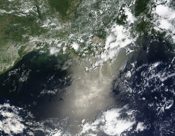 Разлив нефти в Мексиканском заливе, снимок 31 мая 2010 г. Фото: NASA via Getty Images
