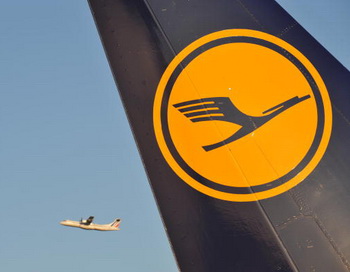 Пилоты Lufthansa решили не бастовать. Фото: GIUSEPPE CACACE/AFP/Getty Images