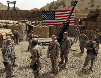 Солдаты армии США в Афганистане. Фото: MASSOUD HOSSAINI/AFP/Getty Images