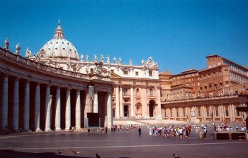 Ватикан. Фото: Википедия