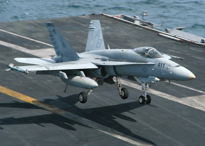 Фото: Robert A. Wood/U.S. Navy via Getty Images