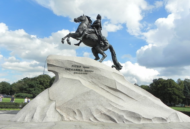 Памятник Петру I. Санкт-Петербург. Сенатская площадь. Фото: Лариса Кононова/Великая Эпоха (The Epoch Times)