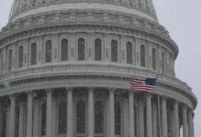 В США непогода создала экстремальные условия. Фото: SAUL LOEB/AFP/Getty Images