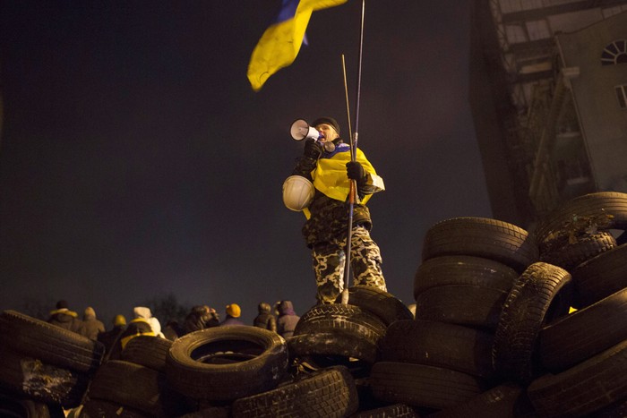Выступление лидеров оппозиции перед участниками Евромайдана, 23 января 2014 года. Фото: Роб Stothard/Getty Images