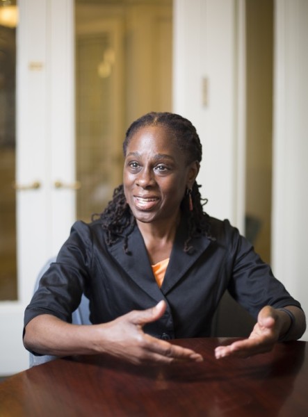 20150811-ChirlaneMcCray-SamiraBouaou-98061-580x786