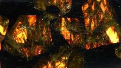 Куски метеорита Фукан. Фото: CC BY 2.0