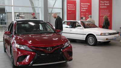 Toyota Camry. Фото:  John Sommers II/Getty Images)