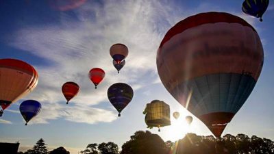 Воздушные шары. Фото: Matt Cardy/Getty Images