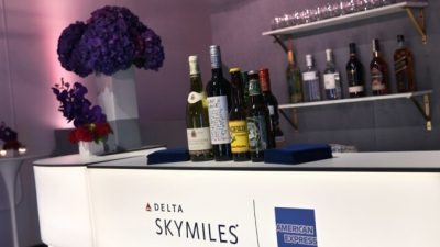 Стойка коктейль-бара на мероприятии American Express и Delta Air Lines 2 октября. 2019 года. Bryan Bedder/Getty Images for American Express