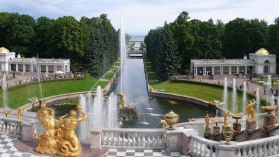 Панорама Петергофа.  Фото: Philipp Hienstorfer/ commons.wikimedia.org/CC BY 2.5