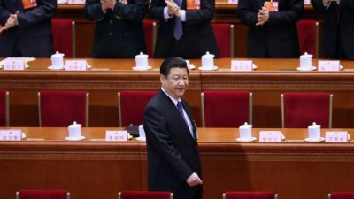 Китайский лидер Си Цзиньпин прибыл на пятое пленарное заседание Национального народного конгресса в Большой зал народных собраний, 15 марта 2013 года, Пекин, Китай. Фото: Feng Li/Getty Images