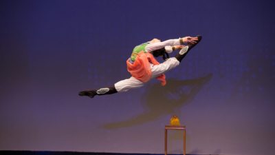 Элси Ши, танцовщица Shen Yun Performing Arts, получила золотую награду на Международном конкурсе классических китайских танцев NTD в 2016 году. (Ларри Дай)
