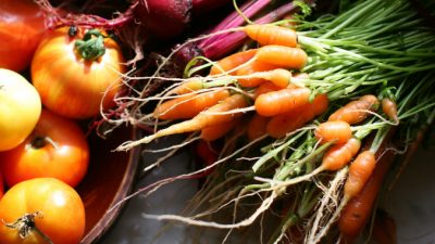 Употребление в пищу продуктов красного цвета помогает улучшить работу вашего сердца. (Фото: Christopher Paquette / via  flickr CC BY-SA 2)