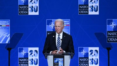 Президент США Джо Байден выступает на пресс-конференции после саммита НАТО в штаб-квартире Организации Североатлантического договора (НАТО) в Брюсселе 14 июня 2021 г. Brendan Smialowski/AFP via Getty Images