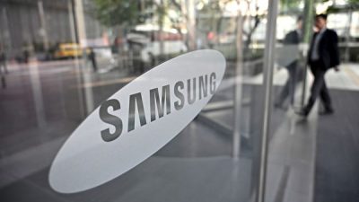Британская телекоммуникационная группа Vodafone выбрала Samsung Electronics для поставки сетевого оборудования 5G в Великобритании, что является прорывом для Samsung на европейском рынке телекоммуникационного оборудования. На снимке изображено офисное здание Samsung в Сеуле. (JUNG YEON-JE/AFP via Getty Images)