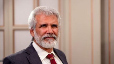 Доктор Роберт Мэлоун, который изобрел технологию мРНК вакцин, в Вашингтоне 29 июня 2021 г. Zhen Wang/The Epoch Times