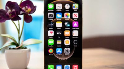 Функция прозрачности отслеживания приложений, выпущенная Apple с обновлением iOS 14.5, позволяет легко отключить рекламное отслеживание приложениями, которые вы используете на своем iPhone или iPad. ( Dreamstime.com © Prykhodov)