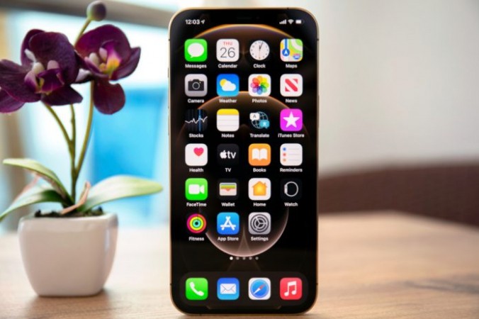 Функция прозрачности отслеживания приложений, выпущенная Apple с обновлением iOS 14.5, позволяет легко отключить рекламное отслеживание приложениями, которые вы используете на своем iPhone или iPad. ( Dreamstime.com  ©  Prykhodov)