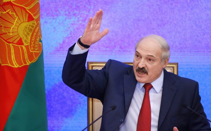 Президент Беларуси Александр Лукашенко выступает на пресс-конференции в Минске, Беларусь, 29 января 2015 г. Sergei Grits/AP Photo