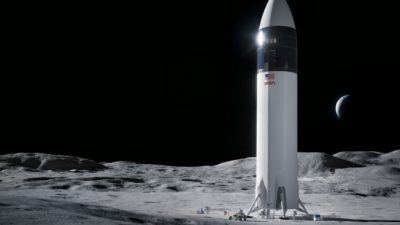 На этой иллюстрации, предоставленной SpaceX, показан дизайн посадочного модуля космического корабля SpaceX Starship, который доставит первых астронавтов НАСА на поверхность Луны в рамках программы Artemis. (SpaceX/NASA via AP)