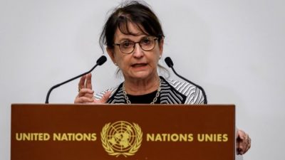 Специальный представитель генерального секретаря ООН по Афганистану Дебора Лайонс выступает с заявлением на конференции доноров Афганистана 2020 года, организованной ООН в Женеве, Швейцария, 24 ноября 2020 года.