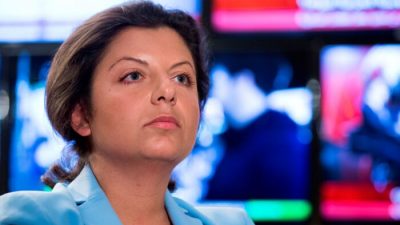 Глава российского телеканала RT Маргарита Симоньян во время интервью Associated Press в Москве, Россия, 19 января 2018 г. Alexander Zemlianichenko/Photo via AP