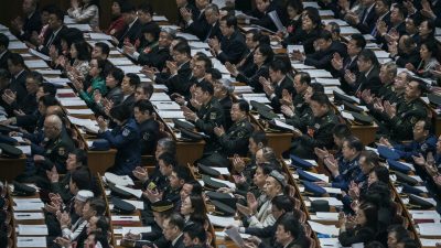 В коммюнике 6 пленума компартии Китая говорится о фейковых достижениях (часть 1)