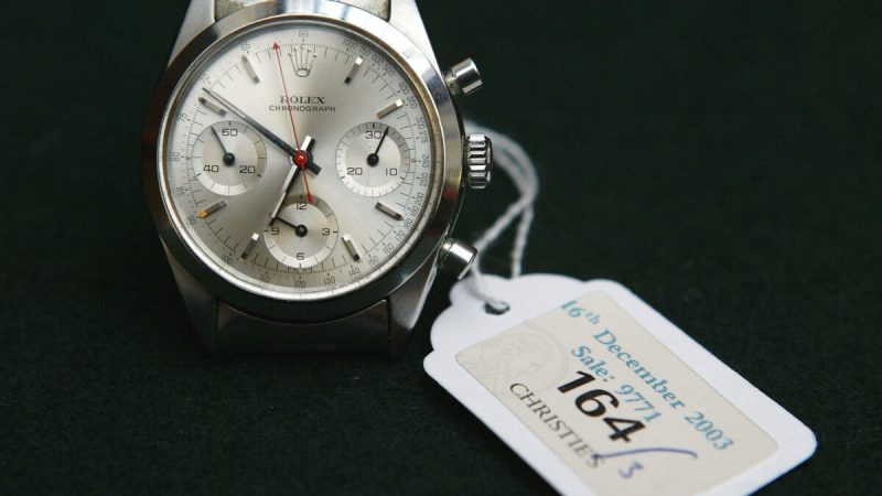 Четыре бренда, которые выдержали испытание временем Наручные часы Rolex, которые носил Джордж Лэзенби во время съёмок фильма «На секретной службе Её Величества». (Ian Walton/Getty Images)