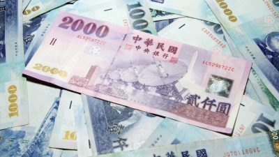 Очень быстро новая реальность затмила разум художника, он потерял цель в жизни, веру в людей, а в конце — и свои деньги (Изображение: Chun-tso Lin via Dreamstime.com)