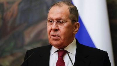 Министр иностранных дел России Сергей Лавров, 22 ноября 2021 г. (Evgenia Novozhenina/POOL/AFP via Getty Images) 