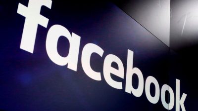 Логотип Facebook на экранах Nasdaq MarketSite на Таймс-сквер, штат Нью-Йорк, 29 марта 2018 г. (изображение: Richard Drew/AP Photo)