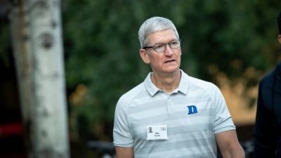 Тим Кук, генеральный директор Apple. Фото: Drew Angerer/Getty Images)