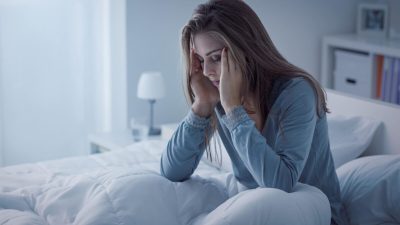 Считается, что многие продукты помогают людям уснуть, но некоторые из них — всего лишь мифы. (Stock-Asso/Shutterstock.) 