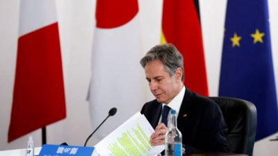  Госсекретарь США Энтони Блинкен принимает участие во втором дне саммита министров иностранных дел. Фото: Phil Noble - WPA Pool/Getty Images)